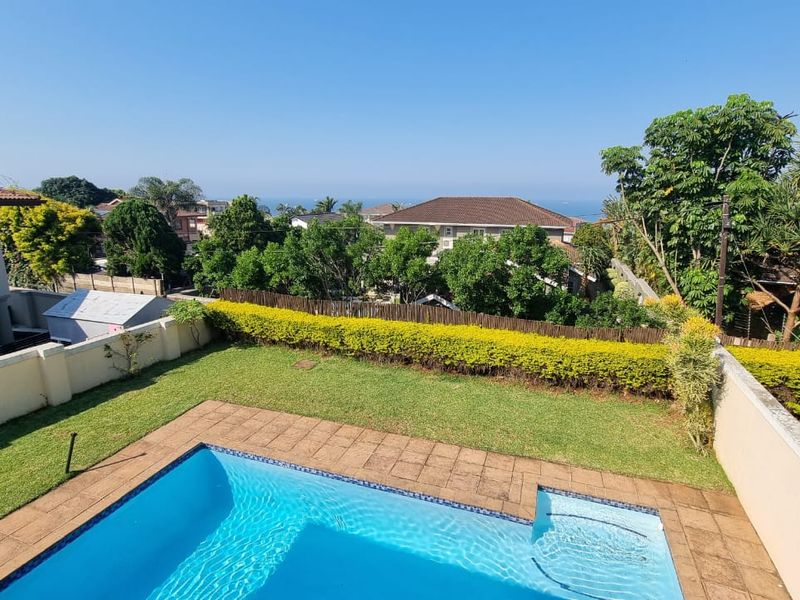 For sale in Izinga Ridge, Spacious 4 bedroom duet with pool - Photo 4