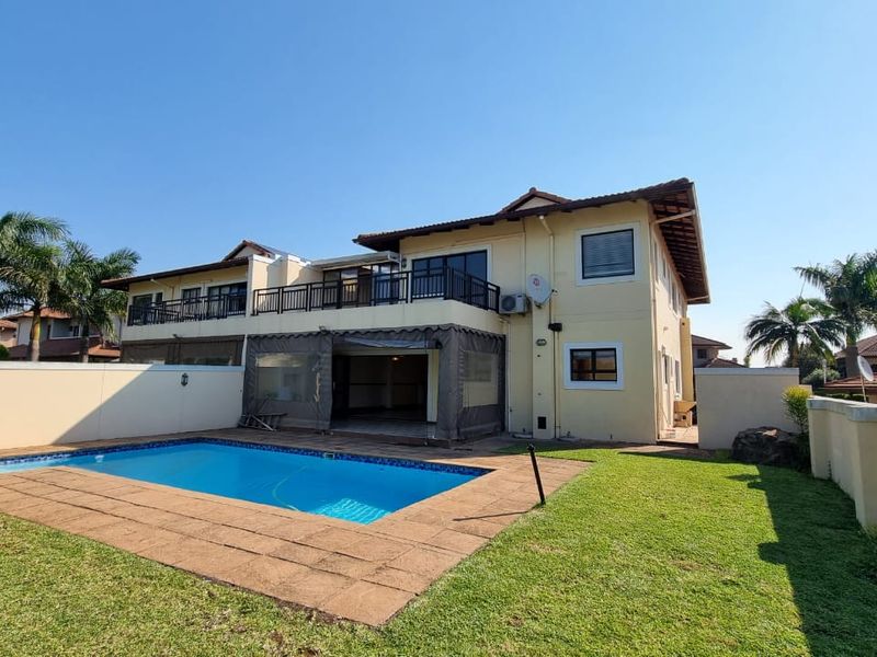 For sale in Izinga Ridge, Spacious 4 bedroom duet with pool - Photo 2