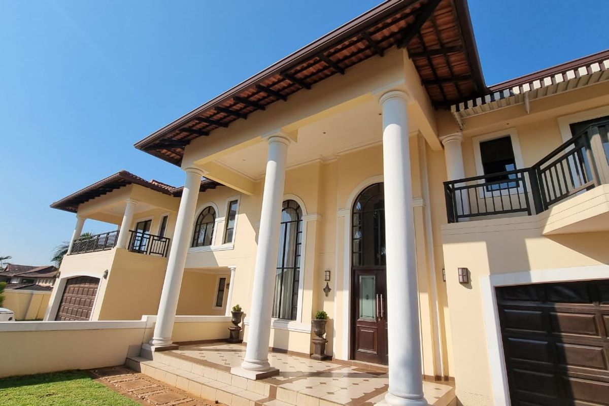 For sale in Izinga Ridge, Spacious 4 bedroom duet with pool - Photo 5