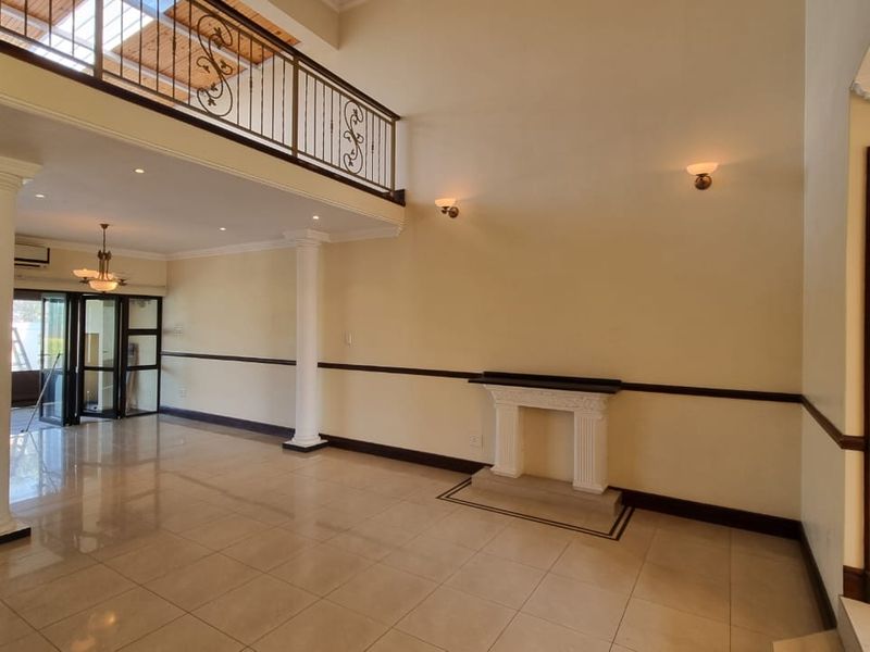 For sale in Izinga Ridge, Spacious 4 bedroom duet with pool - Photo 7