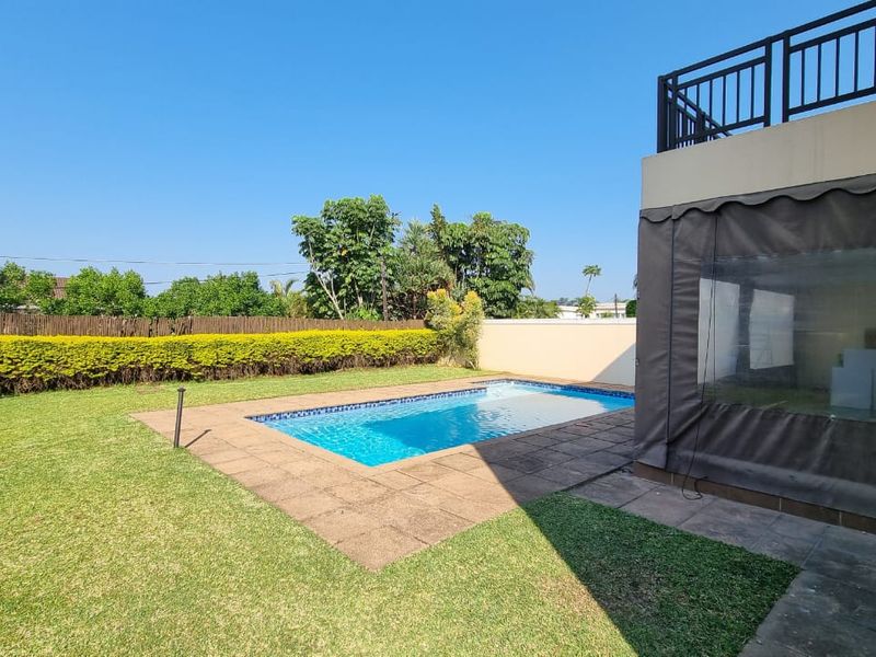 For sale in Izinga Ridge, Spacious 4 bedroom duet with pool - Photo 3