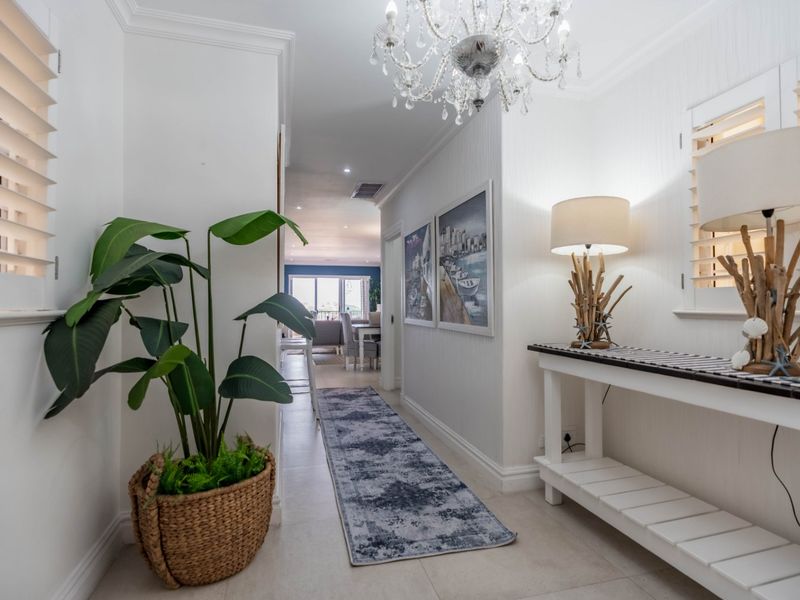 For Sale in La Lucia, Luxury Three Ensuite Bedroom Apartment with Exquiste Ocean Views.  La Palma Terraces  - Photo 7