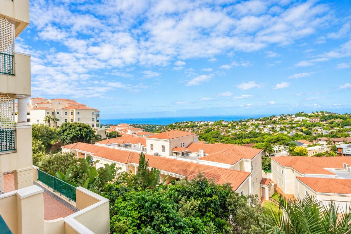 For Sale in La Lucia, Luxury Three Ensuite Bedroom Apartment with Exquiste Ocean Views.  La Palma Terraces  - Photo 3