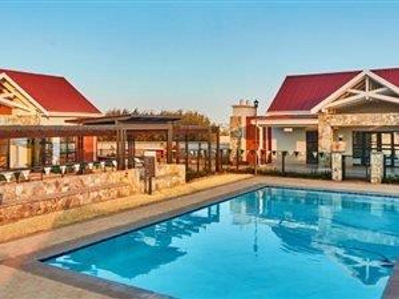 ONE BEDROOM FLAT IN OLIVEWOOD VILLAGE SOUTH ESTATE - Photo 10