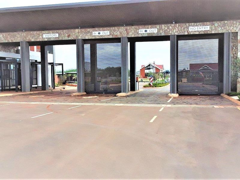 ONE BEDROOM FLAT IN OLIVEWOOD VILLAGE SOUTH ESTATE - Photo 8