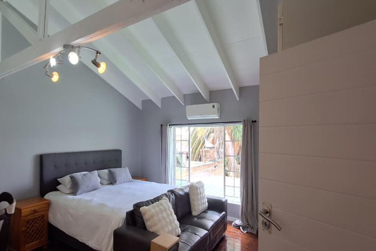 3 Bed Townhouse in Glen Marais safety - Photo 4