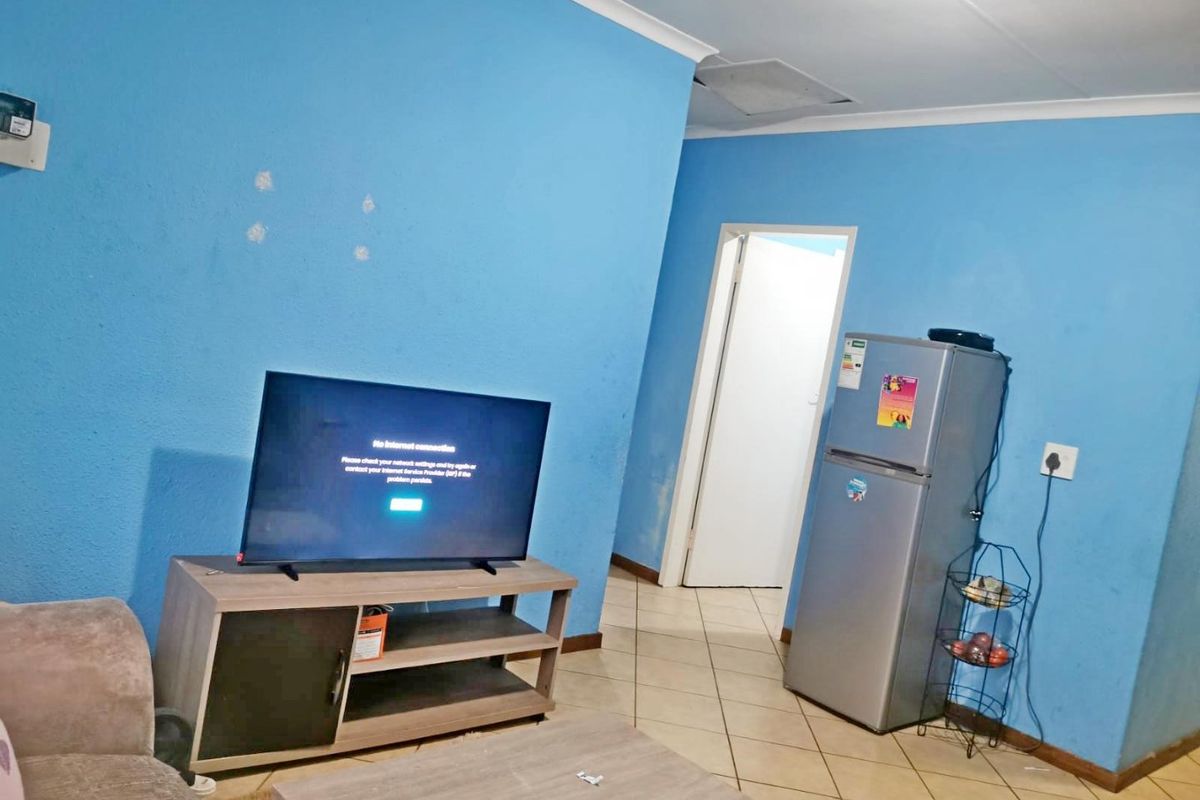 2-Bedroom Apartment for Sale in Rua Vista, Centurion – Secure Complex Living - Photo 5