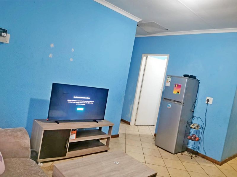 2-Bedroom Apartment for Sale in Rua Vista, Centurion – Secure Complex Living - Photo 5