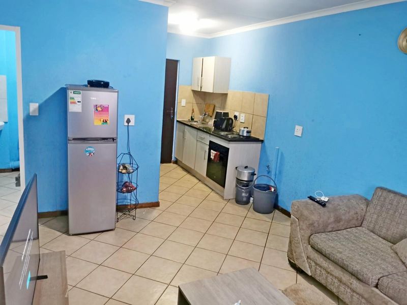 2-Bedroom Apartment for Sale in Rua Vista, Centurion – Secure Complex Living - Photo 6