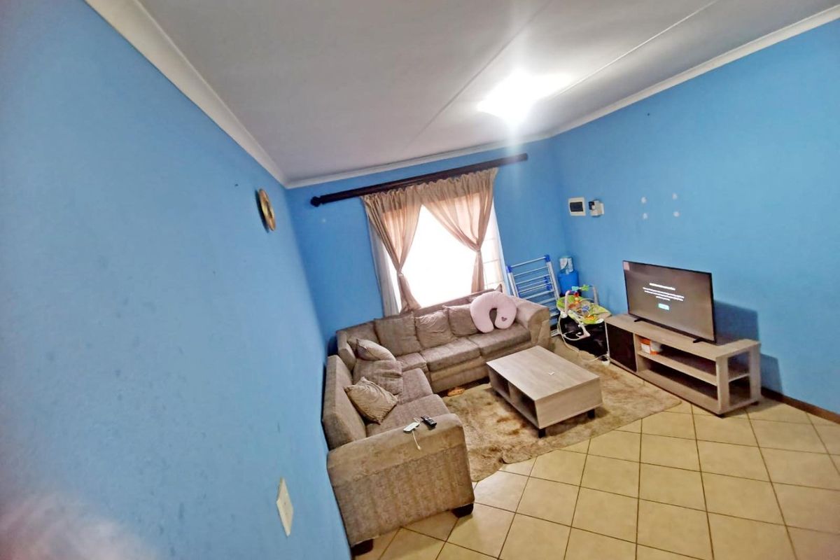 2-Bedroom Apartment for Sale in Rua Vista, Centurion – Secure Complex Living - Photo 3