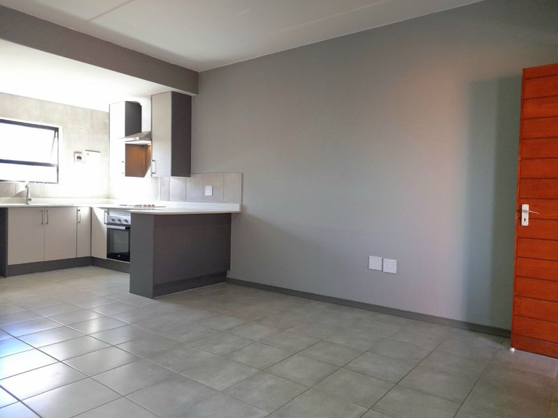 Lovely 2 Bedroom apartment - Photo 2