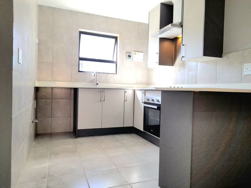 Lovely 2 Bedroom apartment - Photo 3