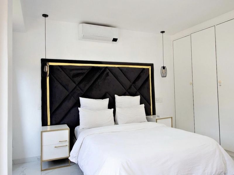 Fully Furnished 5 Bedroom Home to Rent in Hurlingham - Photo 9