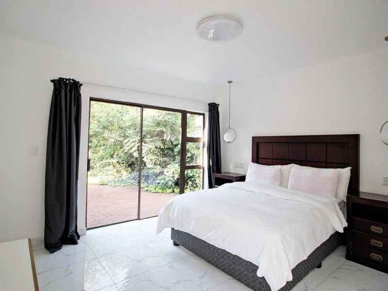 Fully Furnished 5 Bedroom Home to Rent in Hurlingham - Photo 7
