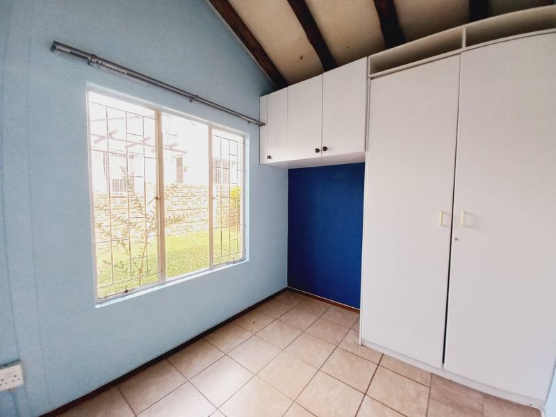 Eden Glen Townhouse Living With Style - Photo 10