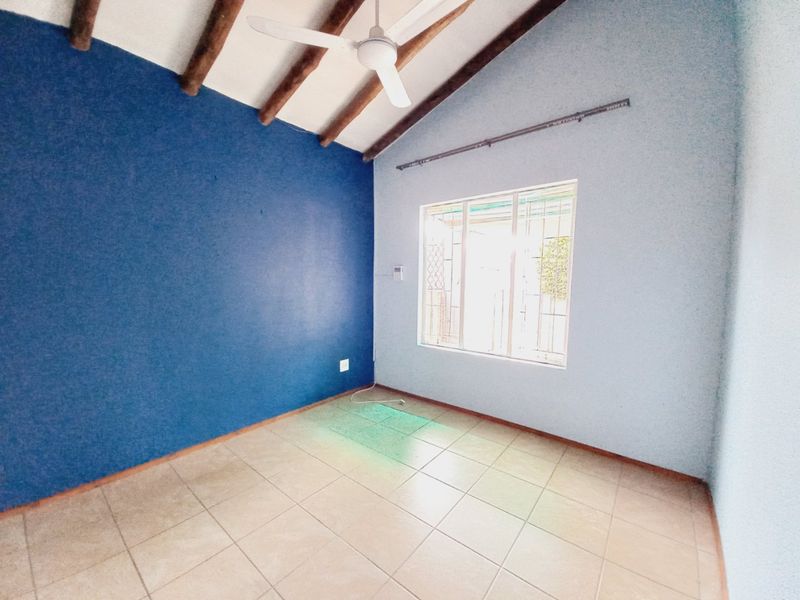 Eden Glen Townhouse Living With Style - Photo 7