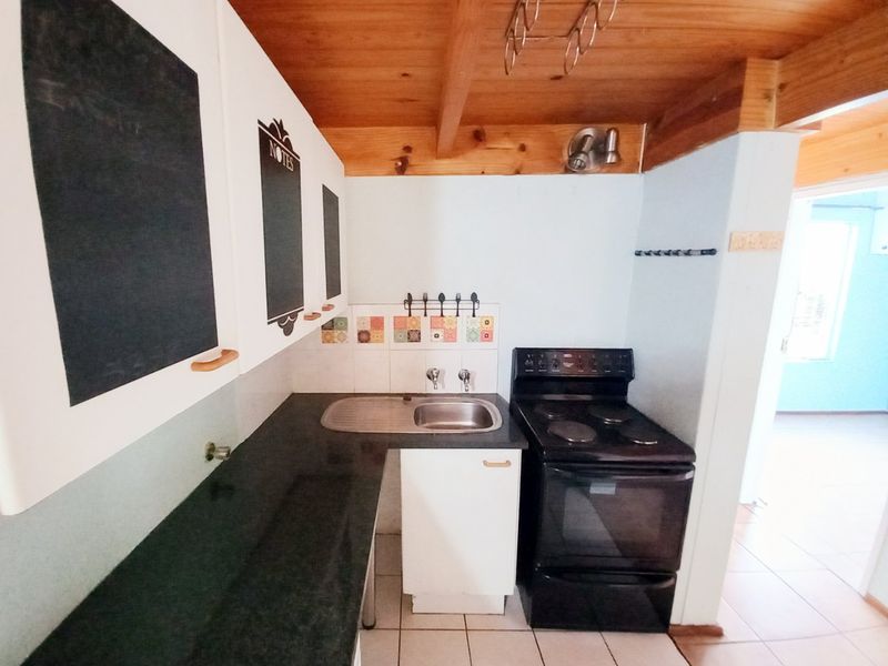 Eden Glen Townhouse Living With Style - Photo 6