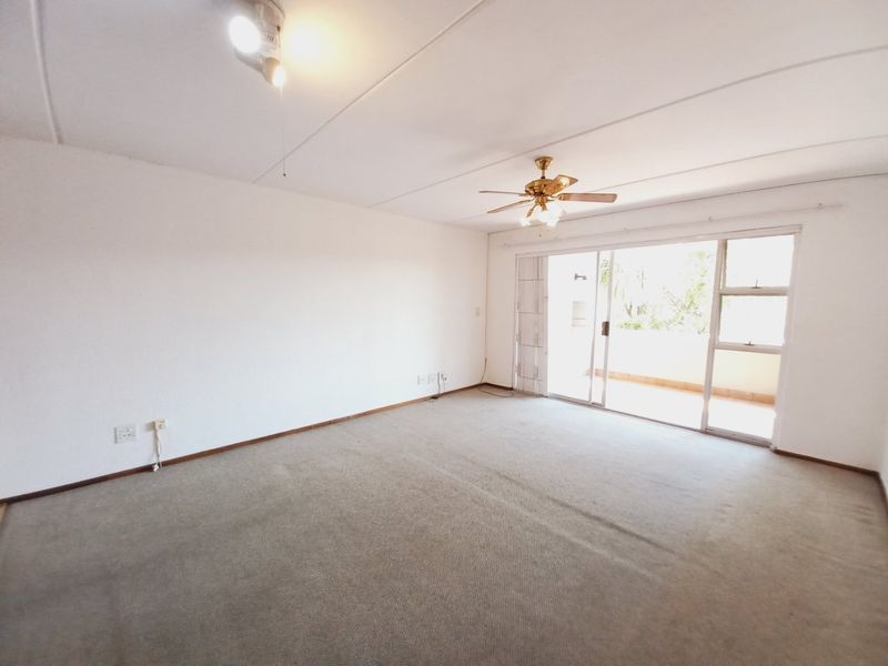 Chic Edenvale Apartment with Secure Living and Balcony - Photo 5