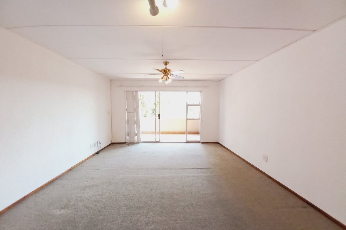 Chic Edenvale Apartment with Secure Living and Balcony - Photo 4