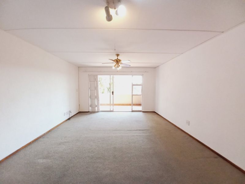 Chic Edenvale Apartment with Secure Living and Balcony - Photo 4