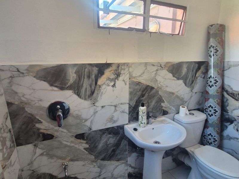 2 Bedroom granny cottage for rent in Merewent Central - Photo 10