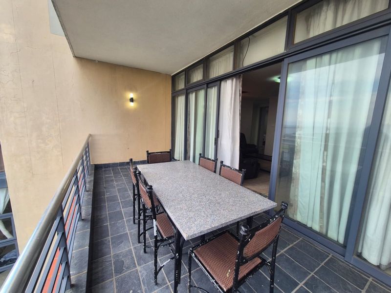 3 bedroom apartment for rent in Waterfront R20,000pm - Photo 8