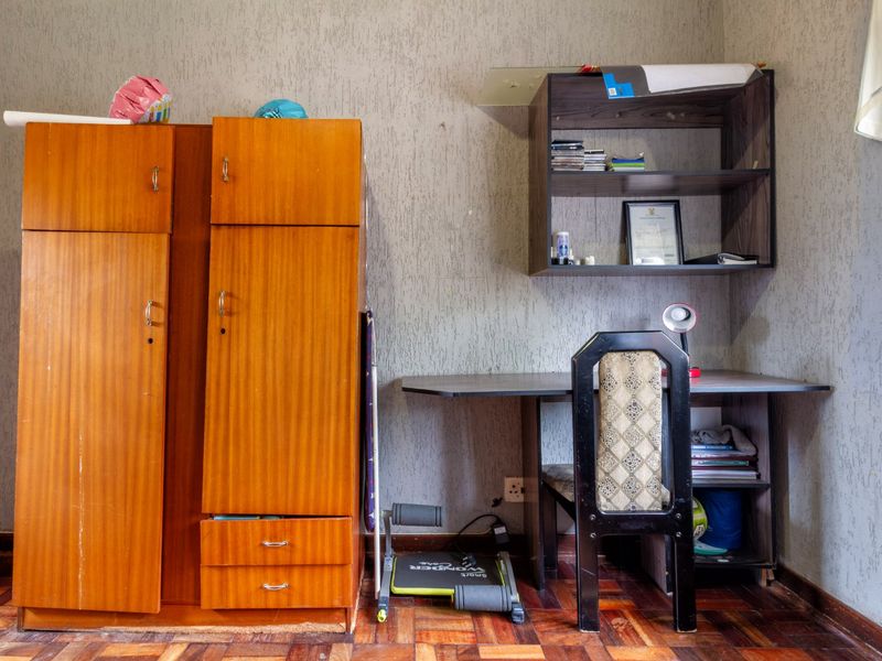 3 bedroom Charming Family Home with Entertainment Appeal in Crosby - Photo 9