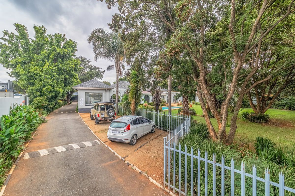 Prime Commercial Opportunity in the Heart of Bedfordview - Photo 2