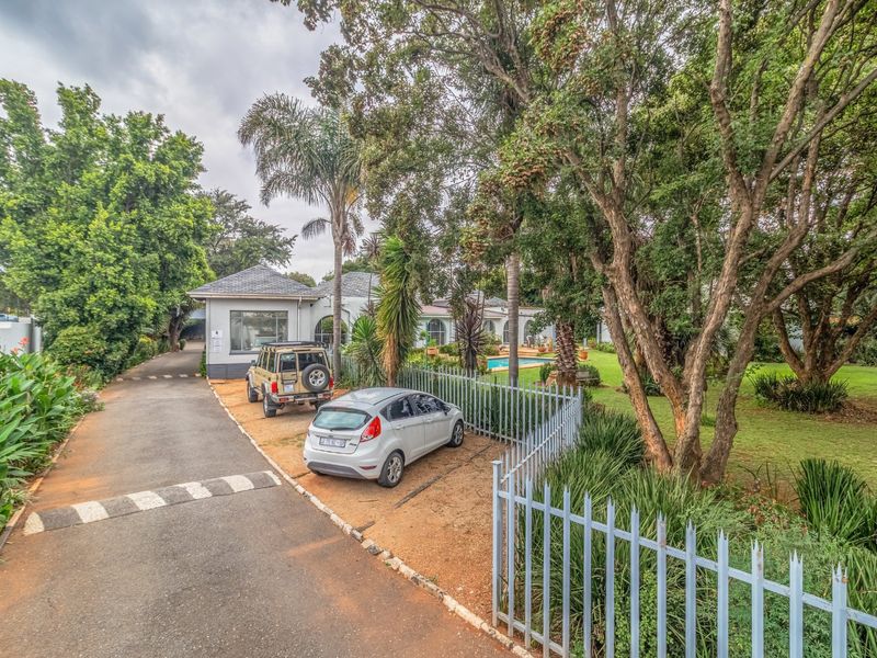 Prime Commercial Opportunity in the Heart of Bedfordview - Photo 2