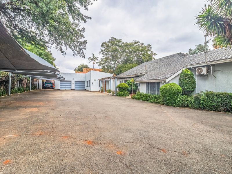 Prime Commercial Opportunity in the Heart of Bedfordview - Photo 9