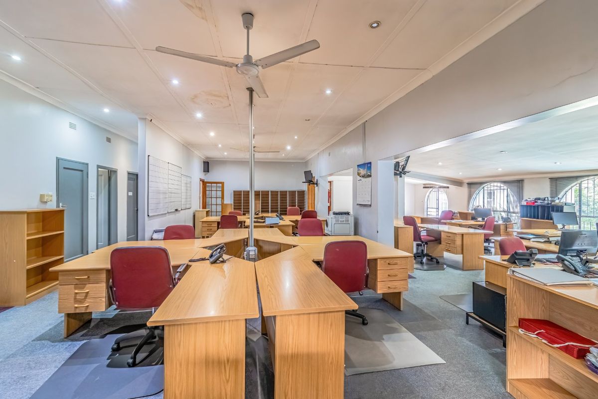 Prime Commercial Opportunity in the Heart of Bedfordview - Photo 4