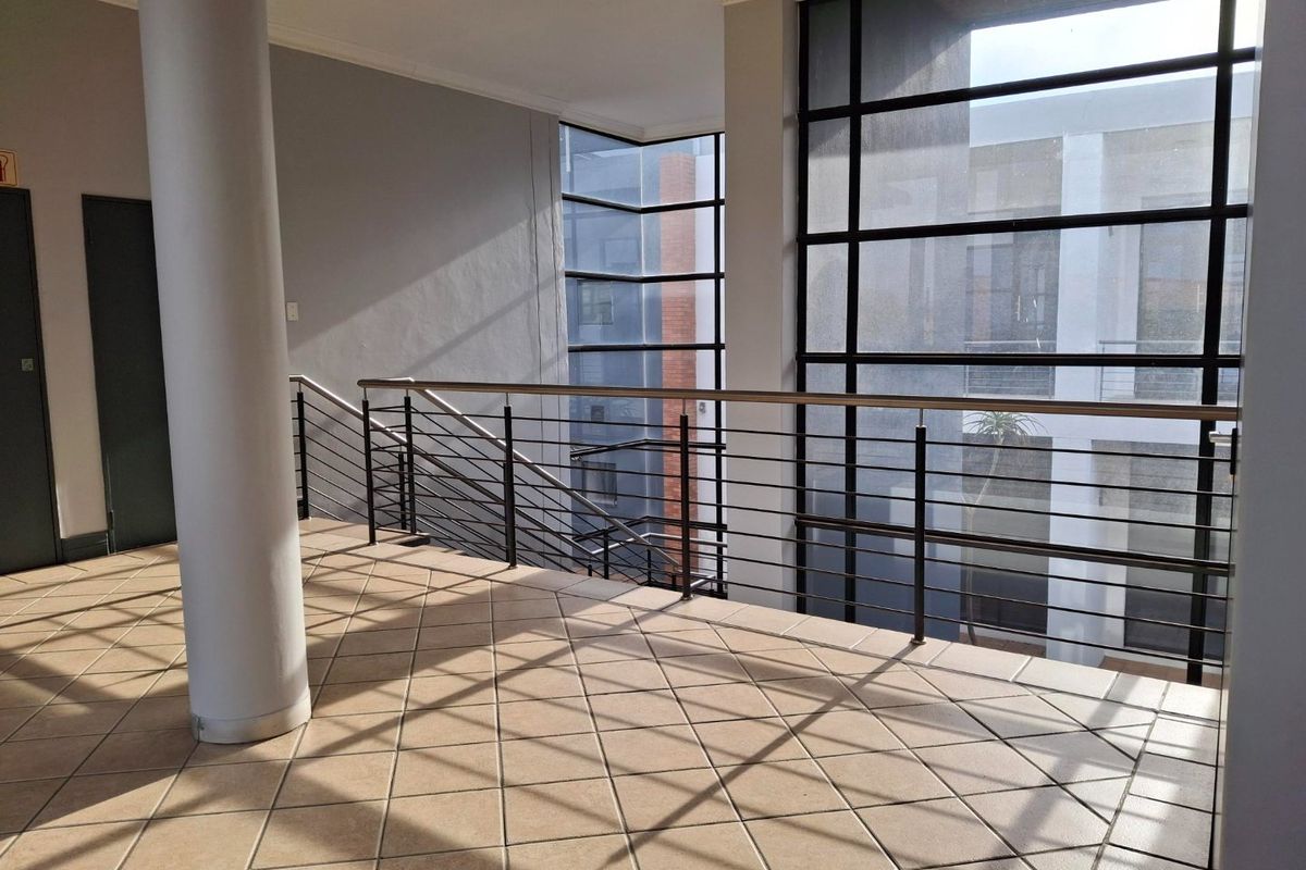 Hot Special on Offices at Eco Park – Limited Time Only! - Photo 3