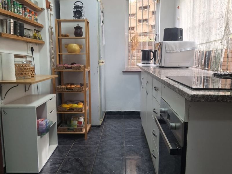 3 Bedrooms, 1.5 Bathrooms Townhouse To Let In Reservoir Hills, Durban - Photo 3