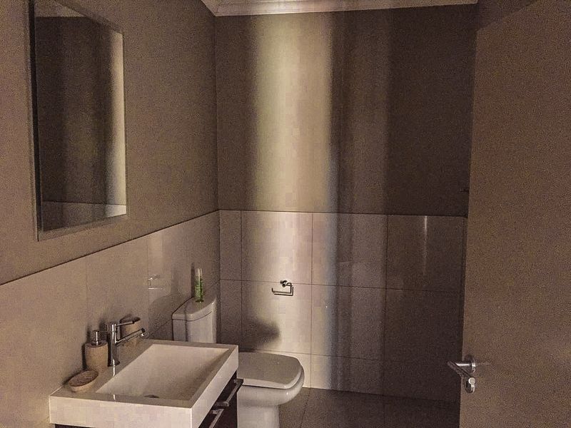 1Bedroom Loft unit to rent - Photo 4