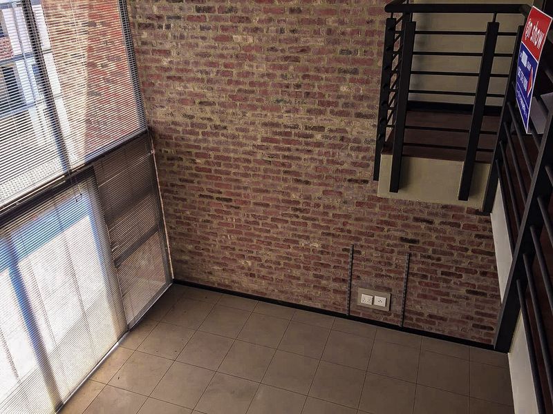 1Bedroom Loft unit to rent - Photo 3