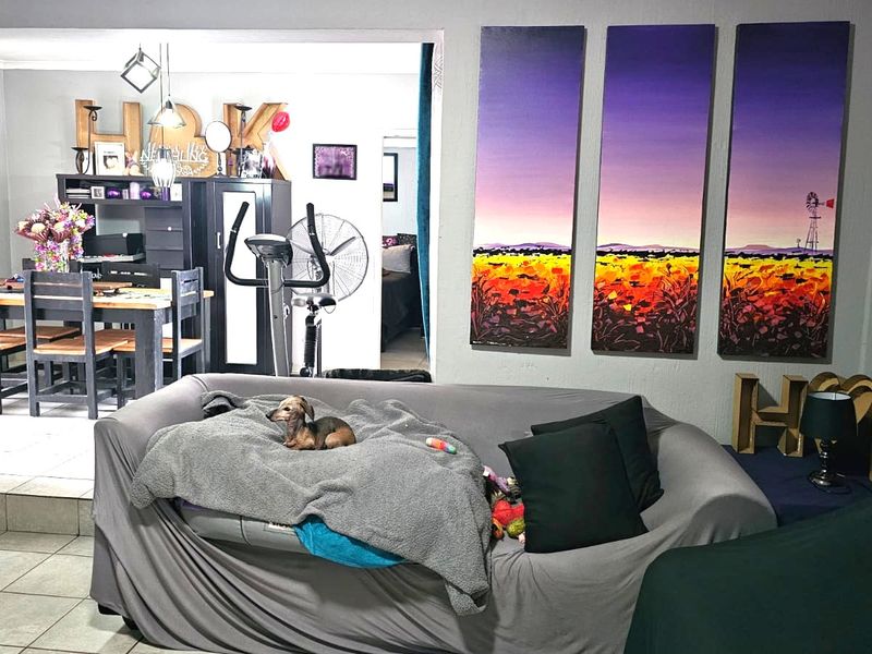 3 Bedroom Townhouse in Highveld - Photo 6