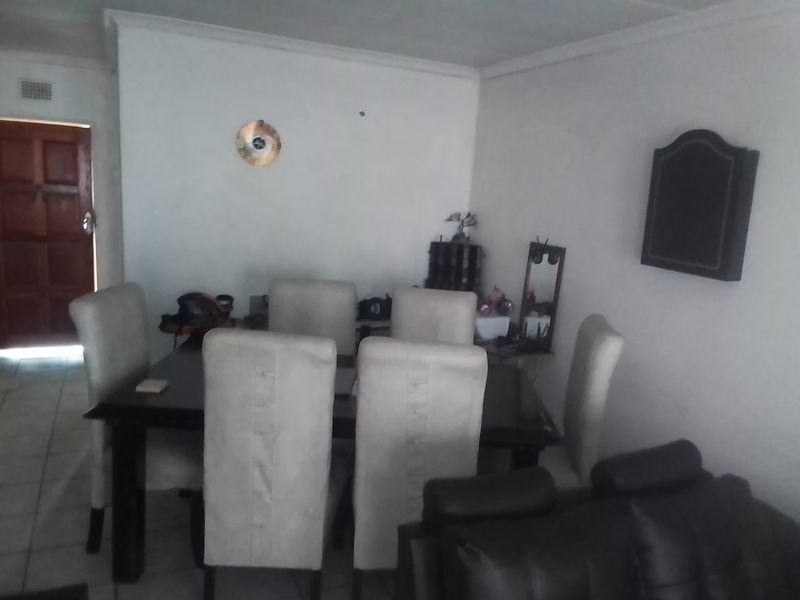 Ideally located 2 bedroom apartment - Photo 4