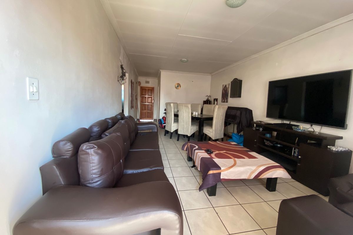 Ideally located 2 bedroom apartment - Photo 5