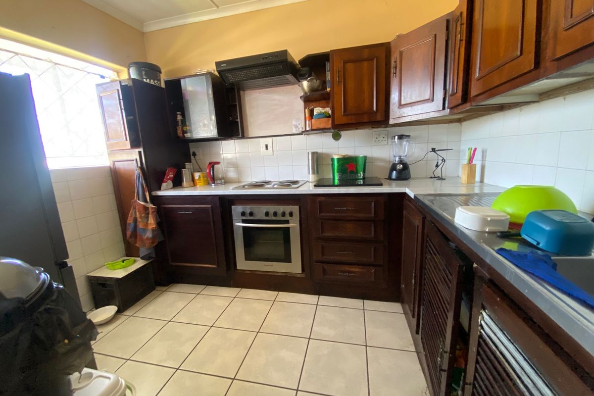Ideally located 2 bedroom apartment - Photo 3
