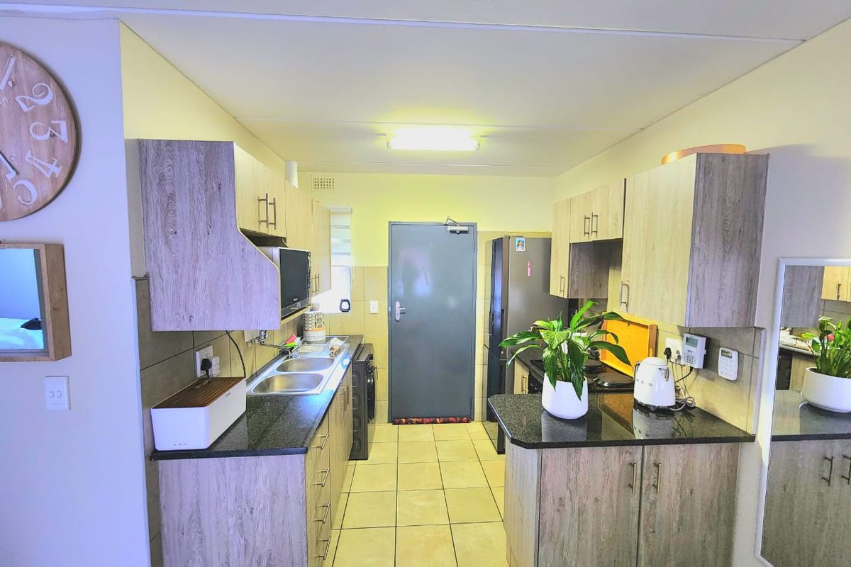 Unit for sale in Oxford Heights Montana  - Photo 4