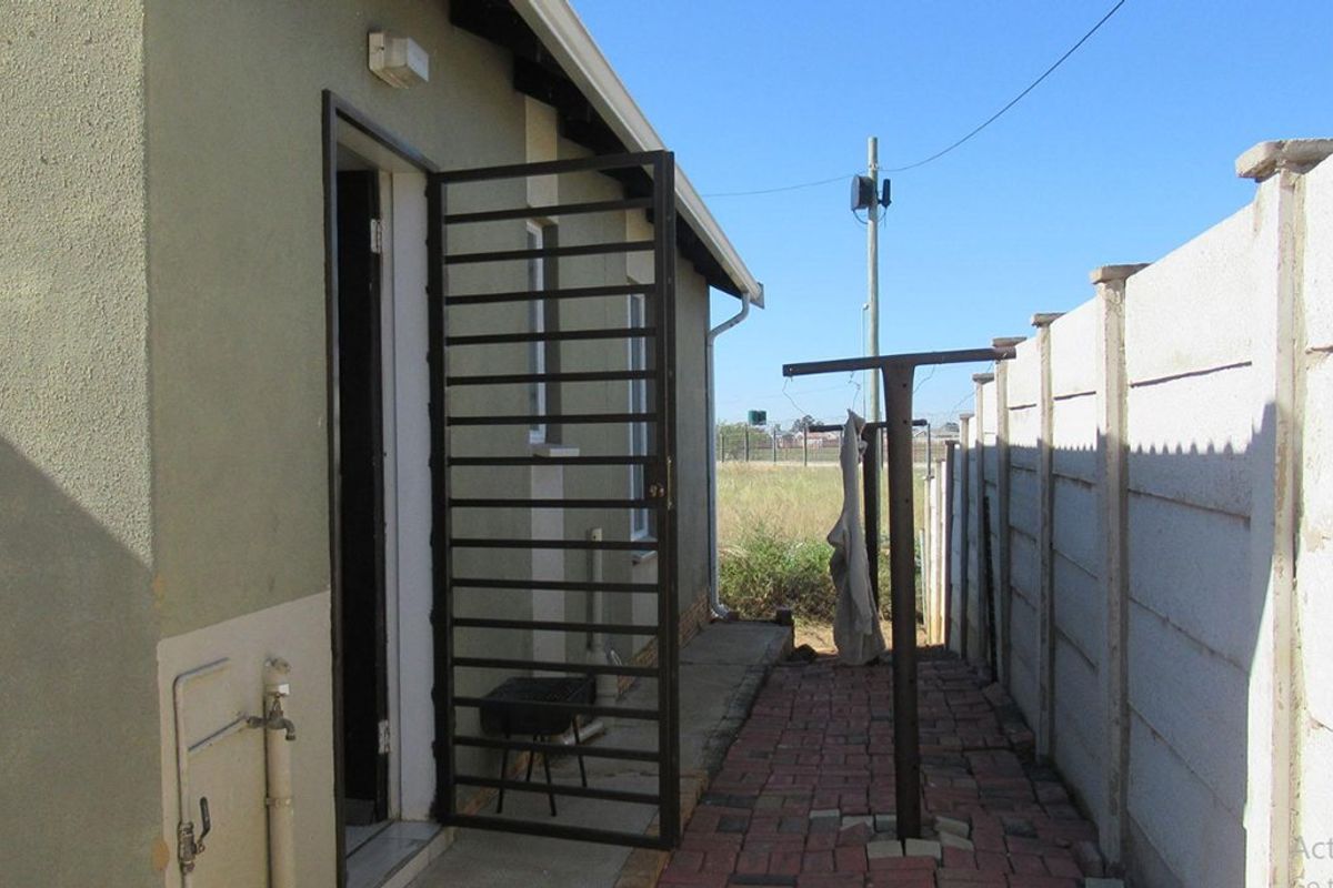 3 Bedroom house for Sale in savanna city  - Photo 4