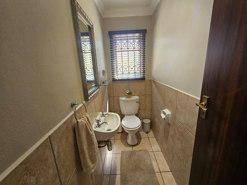 PRIME LOCATION, A DREAM TO COME TRUE!! - Photo 10