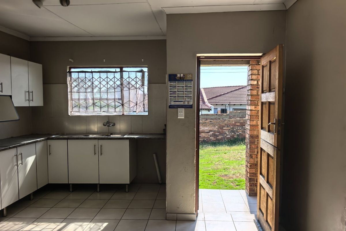 Well located Family Home - Great Value - Photo 2