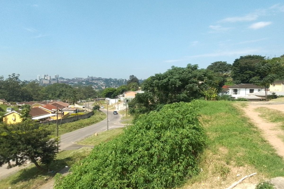 3 Bedroom Duplex in Bonela - Photo 2