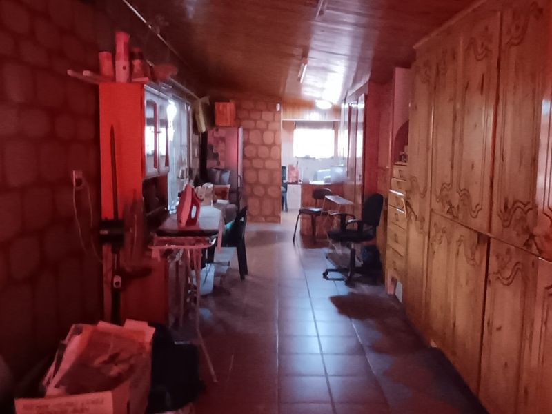 Three bedroom house with borehole and two flats for sale  - Photo 10