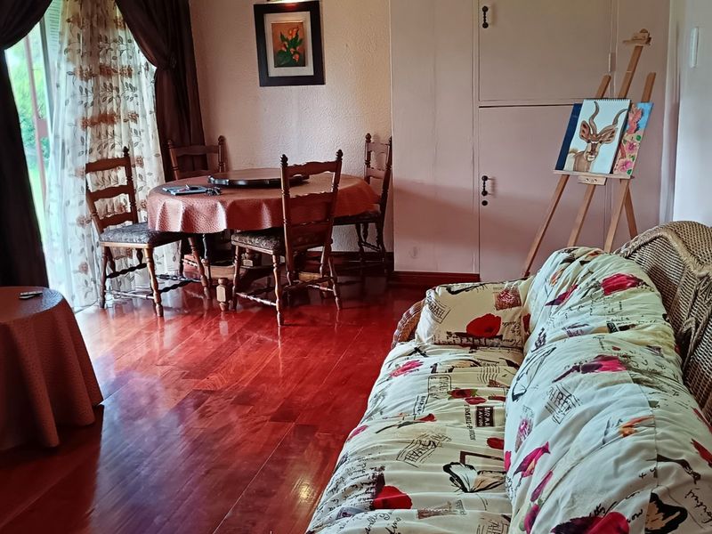 Three bedroom house with borehole and two flats for sale  - Photo 8