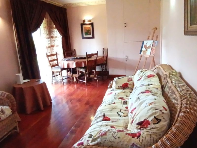 Three bedroom house with borehole and two flats for sale  - Photo 7