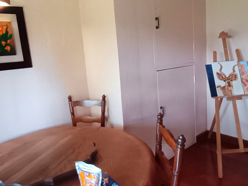 Three bedroom house with borehole and two flats for sale  - Photo 5