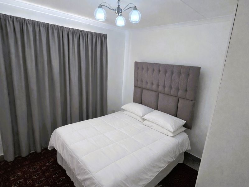 Brand-New 3 Bedroom 2 Bathroom Full Title Family Home for Sale in Rayton - Photo 9