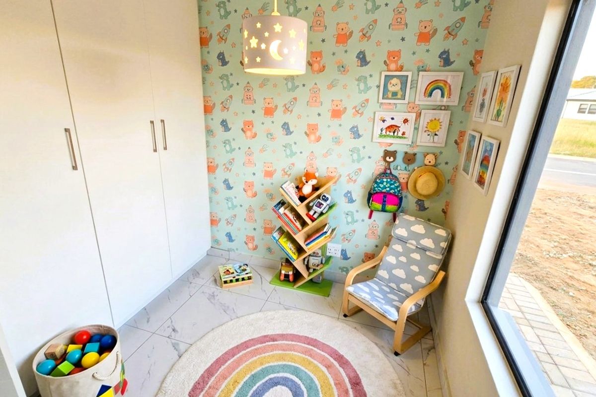 Brand-New 3 Bedroom 2 Bathroom Full Title Family Home for Sale in Rayton - Photo 3